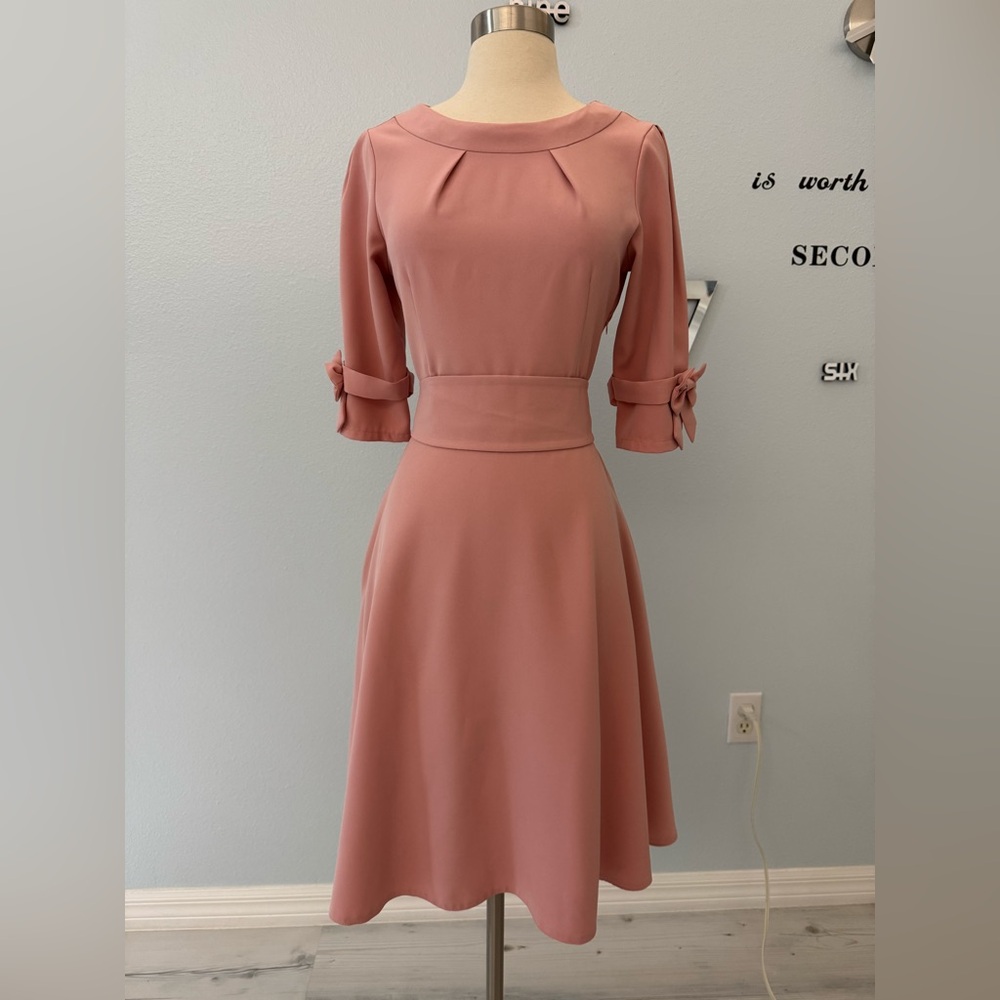 Angelica Pink Pleated Midi Dress with Cuffed Sleeves